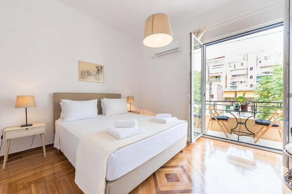 Casa Pamisou Near Attiki Metro Station Apartment Athens Ngoại thất bức ảnh