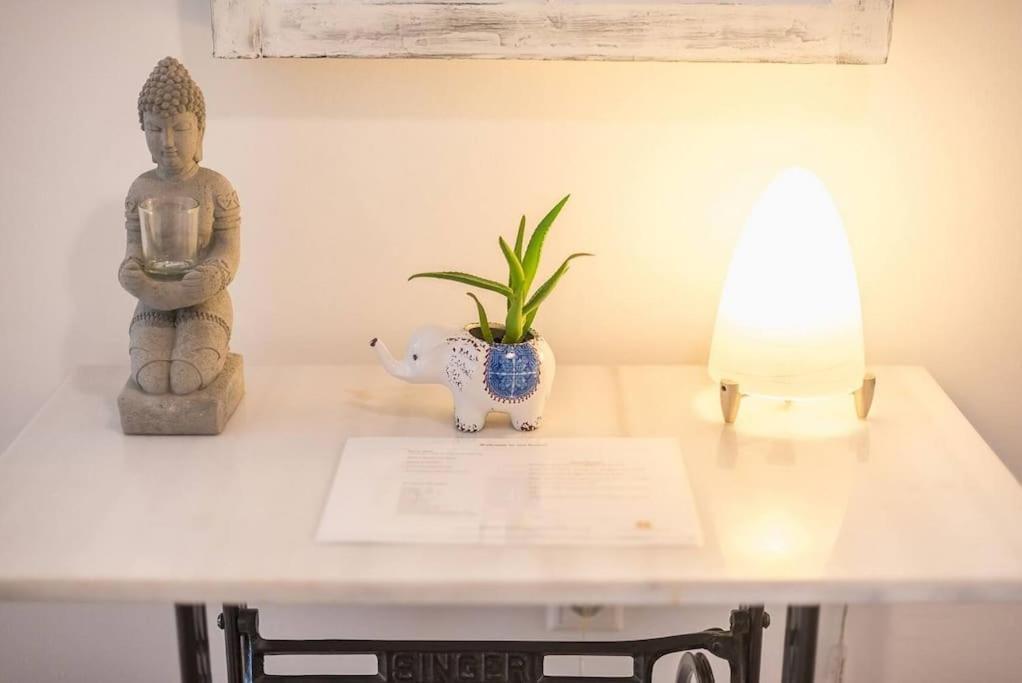 Casa Pamisou Near Attiki Metro Station Apartment Athens Ngoại thất bức ảnh